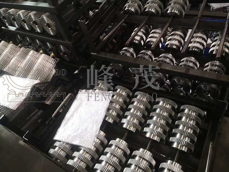 口罩機(jī)齒輪大量加工出貨 口罩機(jī)齒輪大量加工出貨