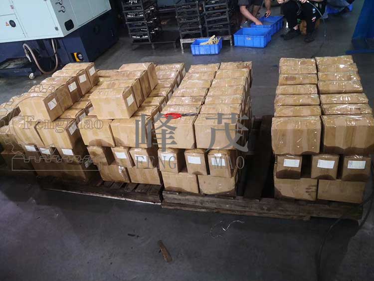 口罩機(jī)齒輪打包發(fā)貨 口罩機(jī)齒輪打包發(fā)貨